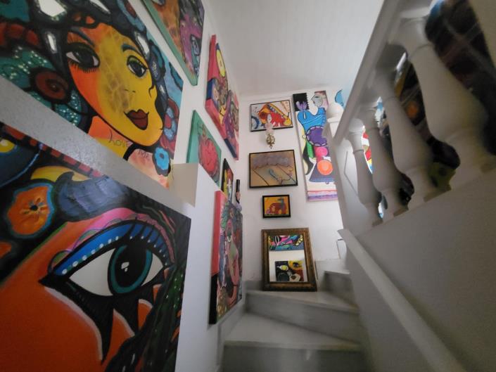 Image No.21-3 Bed House for sale