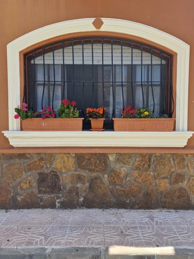 Image No.29-5 Bed House for sale