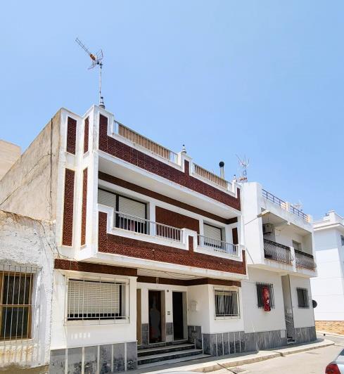 Image No.3-3 Bed House for sale