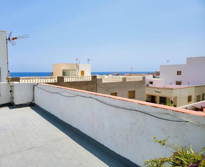 Image No.28-3 Bed House for sale