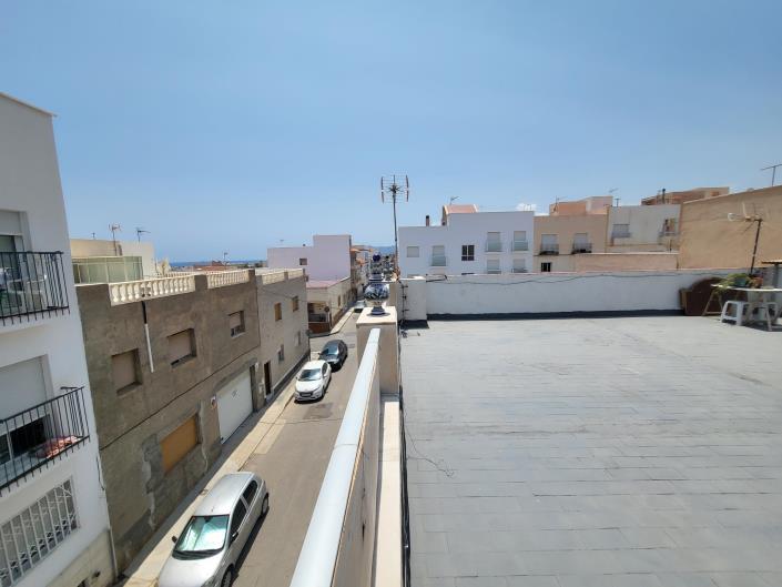 Image No.34-3 Bed House for sale