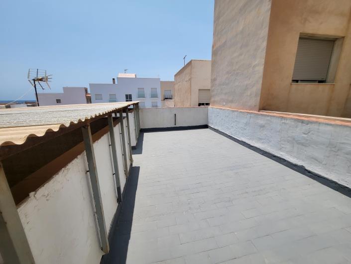 Image No.35-3 Bed House for sale