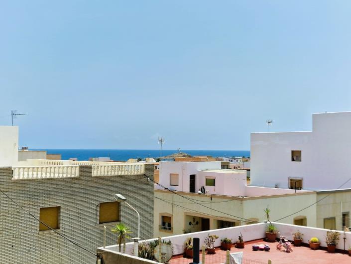 Image No.2-3 Bed House for sale