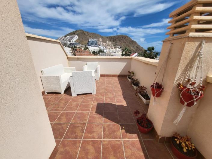 Image No.4-3 Bed House for sale