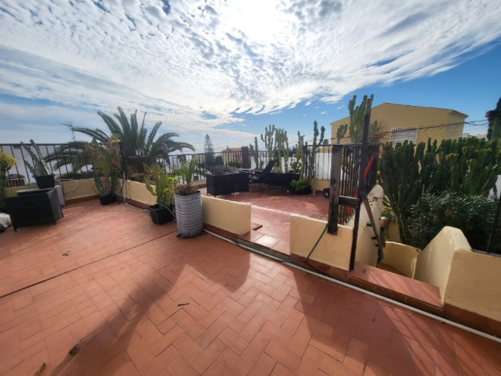 Image No.3-3 Bed Villa for sale