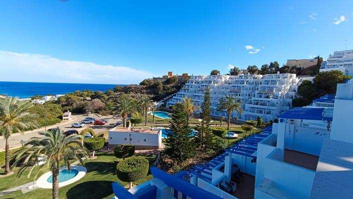 Image No.25-2 Bed Apartment for sale