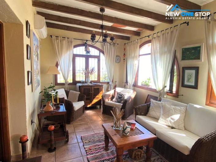 Image No.14-3 Bed House for sale