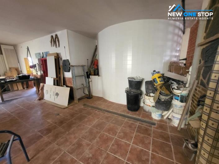 Image No.47-4 Bed Villa / Detached for sale