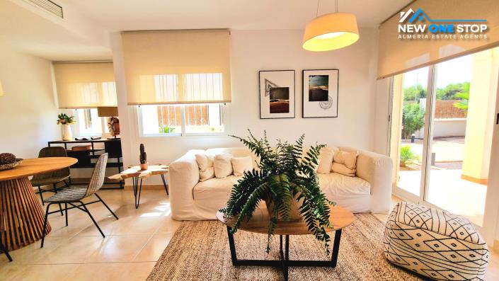 Image No.6-Villa / Détaché de 4 chambres à vendre à Purias