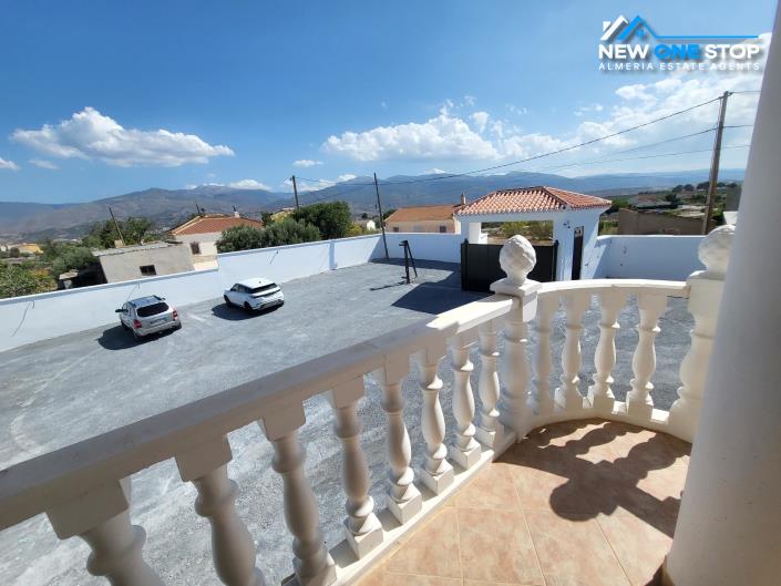 Image No.52-9 Bed Villa for sale