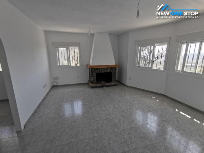 Image No.9-3 Bed Villa for sale