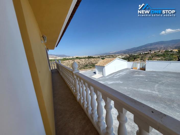 Image No.32-9 Bed Villa for sale