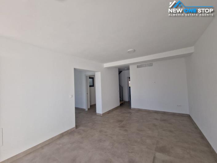 Image No.9-4 Bed House/Villa for sale