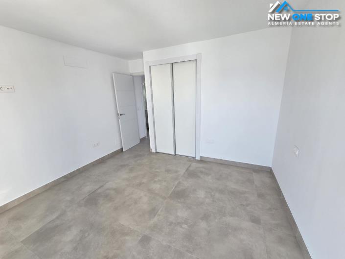 Image No.22-4 Bed House/Villa for sale