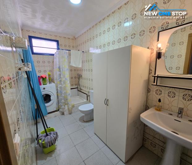 Image No.12-4 Bed House for sale