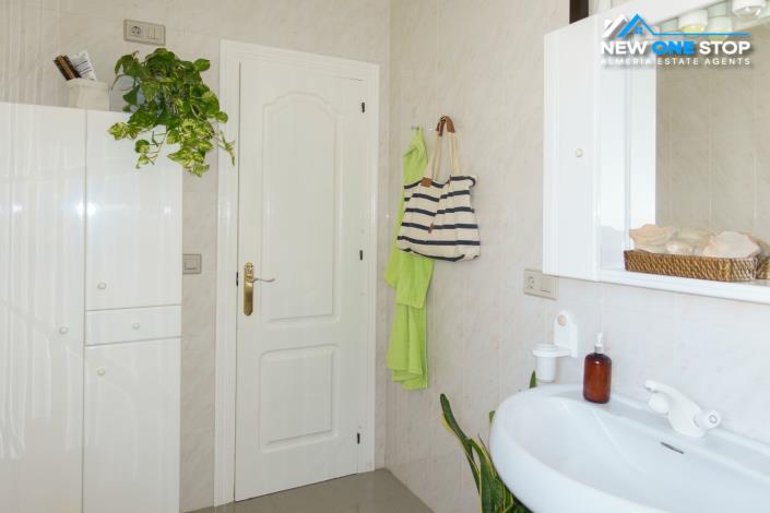 Image No.20-3 Bed Penthouse for sale