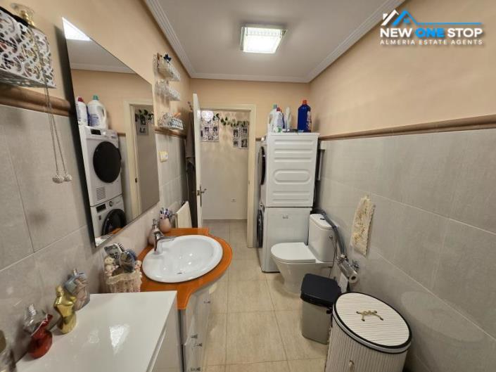 Image No.12-3 Bed Apartment for sale