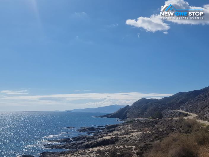 Image No.21-3 Bed Apartment for sale