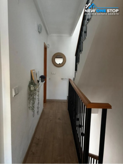 Image No.11-3 Bed Townhouse for sale