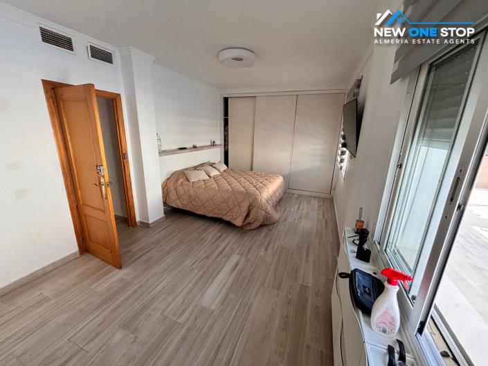 Image No.18-3 Bed Villa for sale