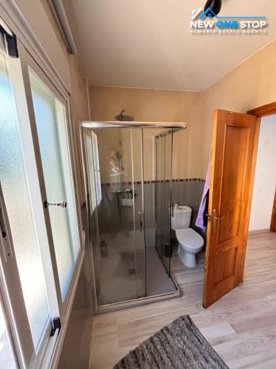 Image No.20-3 Bed Villa for sale