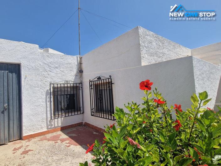 Image No.21-3 Bed Villa for sale