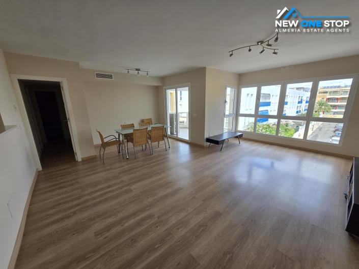 Image No.2-Appartement de 3 chambres à vendre à Garrucha