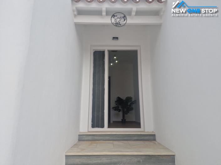 Image No.3-3 Bed Villa for sale