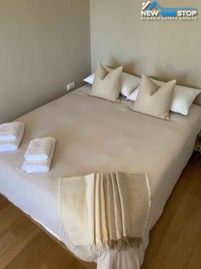 Image No.8-Studio for sale