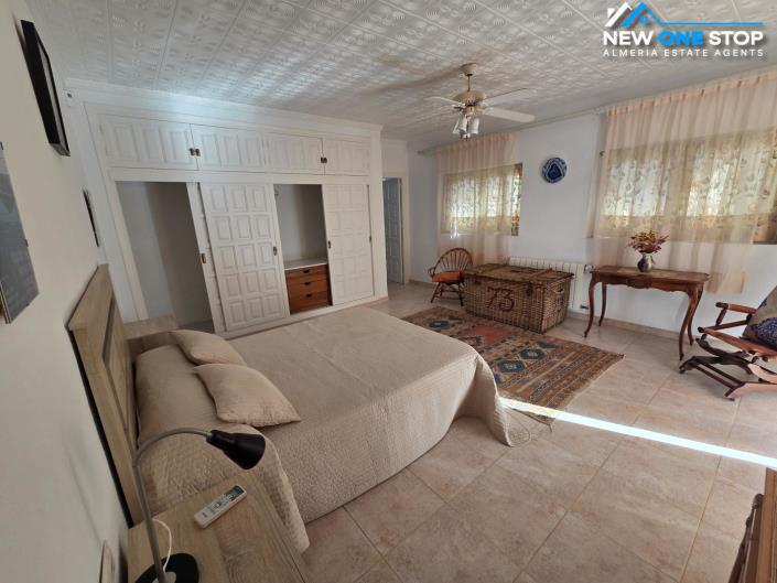 Image No.27-7 Bed Villa for sale