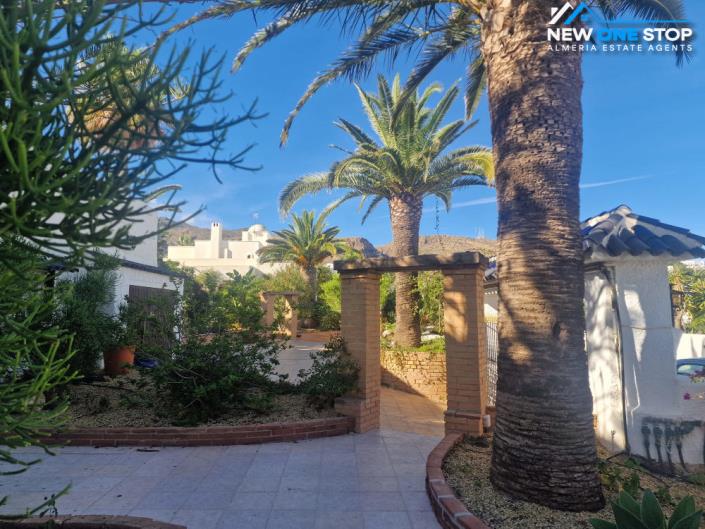 Image No.45-7 Bed Villa for sale