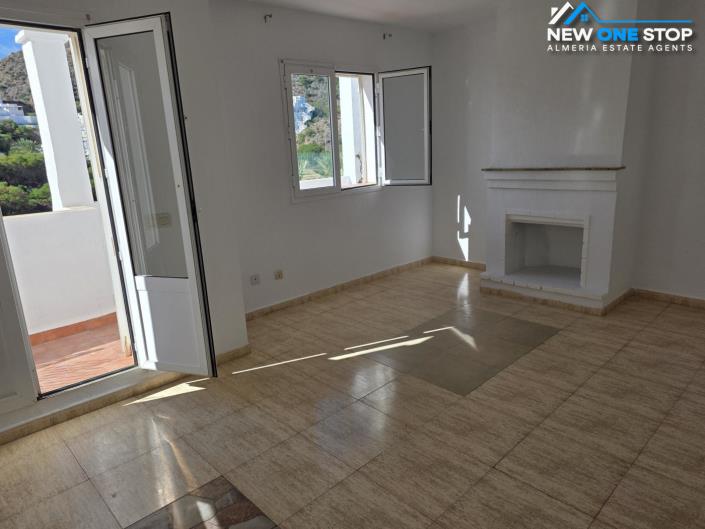 Image No.5-4 Bed Duplex for sale