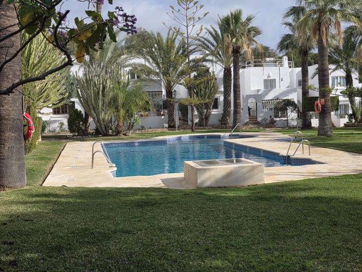 Image No.3-3 Bed Apartment for sale