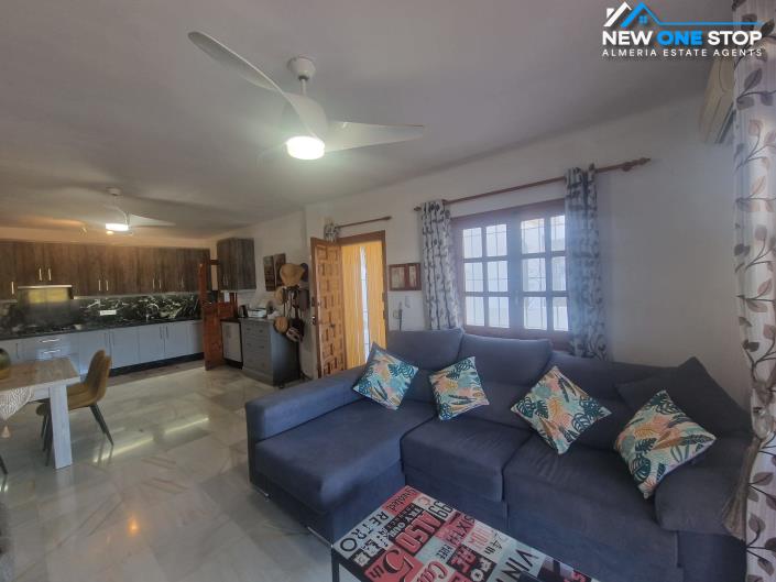 Image No.8-3 Bed Apartment for sale