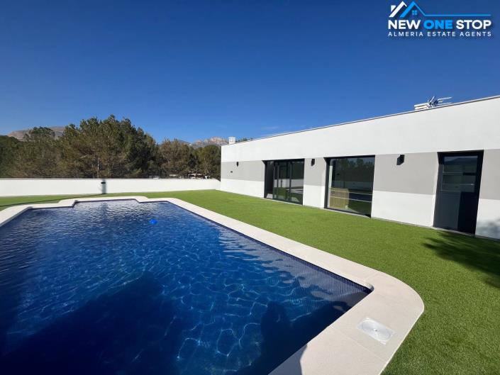 Image No.4-Villa de 3 chambres à vendre à Purias