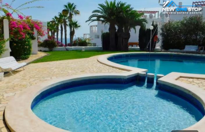 Image No.50-5 Bed House for sale