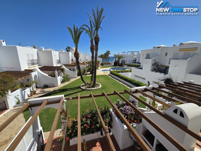 Image No.34-5 Bed House for sale