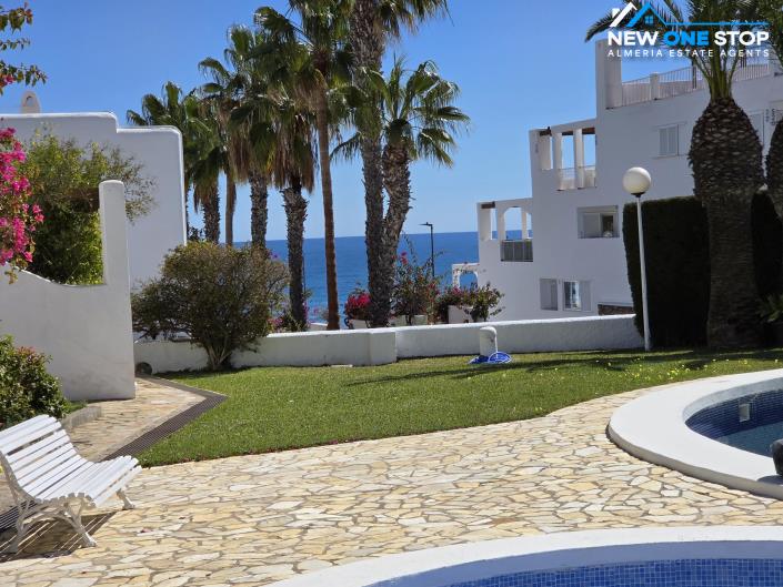 Image No.5-5 Bed House for sale