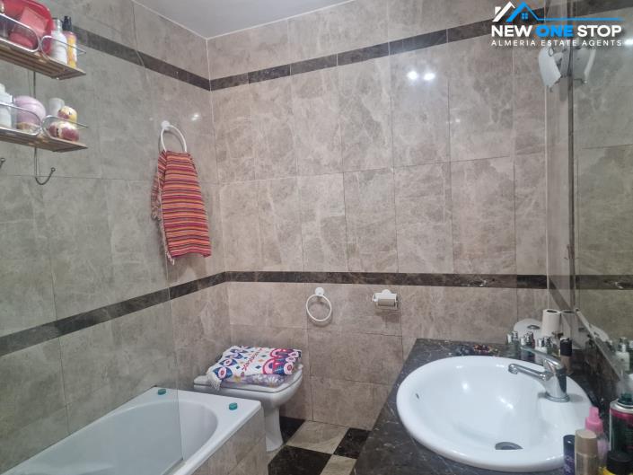 Image No.17-2 Bed Apartment for sale