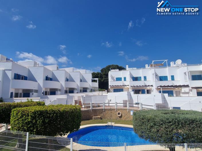 Image No.41-3 Bed House for sale