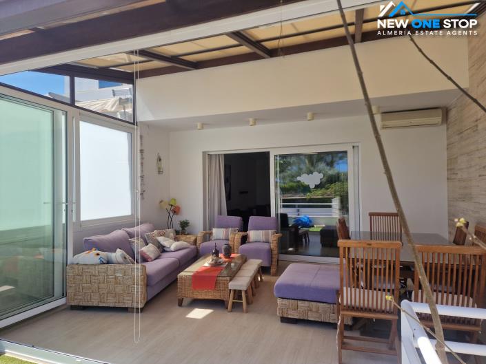 Image No.20-3 Bed House for sale