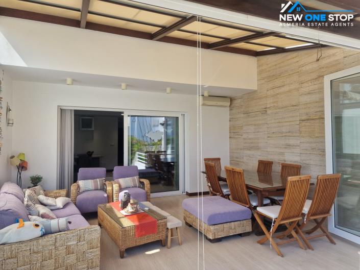 Image No.21-3 Bed House for sale