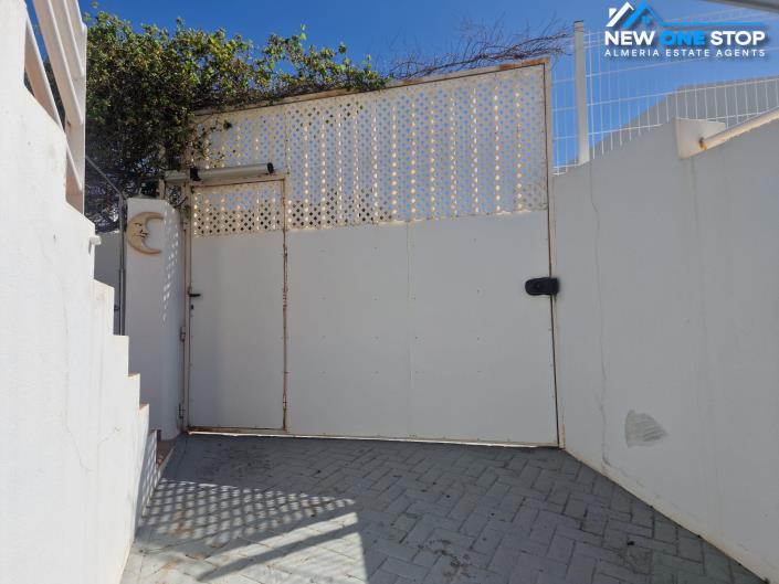 Image No.39-3 Bed House for sale