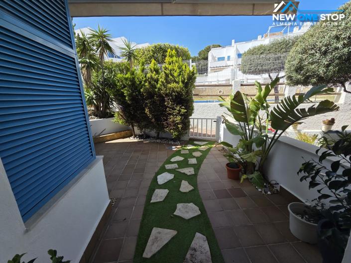 Image No.8-3 Bed House for sale