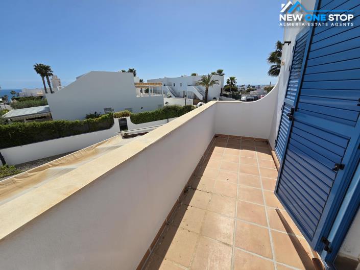 Image No.30-3 Bed House for sale