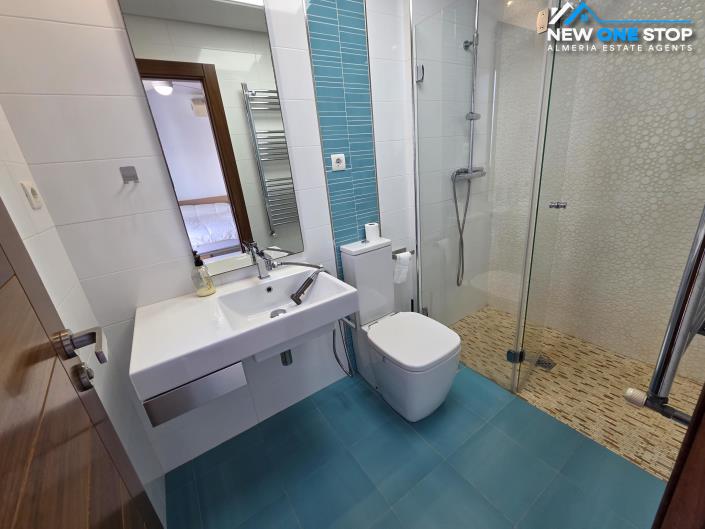 Image No.28-3 Bed House for sale