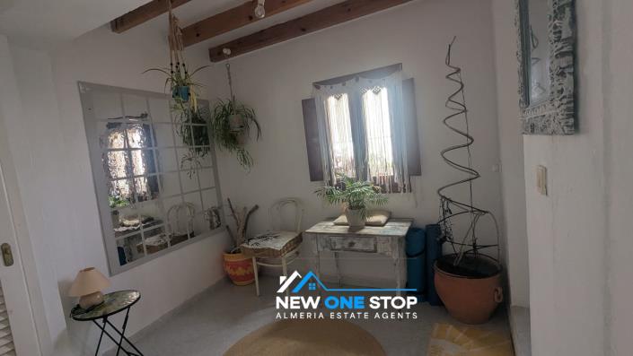 Image No.21-3 Bed Apartment for sale