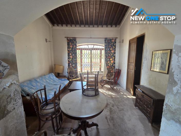 Image No.9-4 Bed Villa / Detached for sale