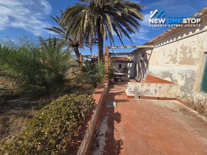 Image No.38-4 Bed Villa / Detached for sale