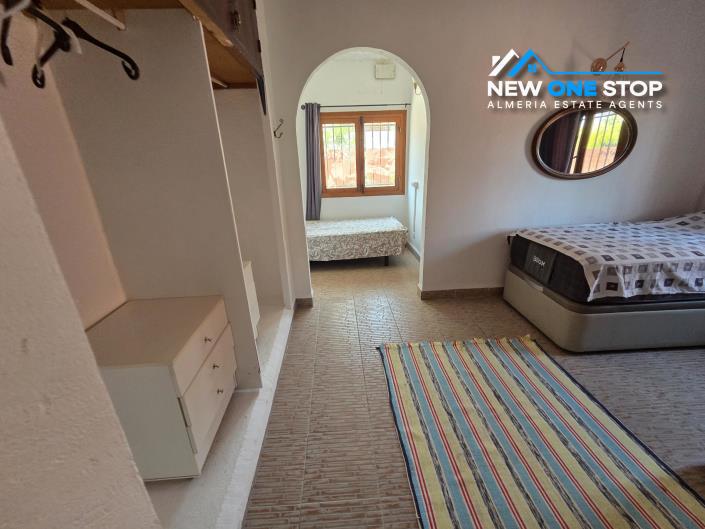 Image No.23-6 Bed Villa / Detached for sale